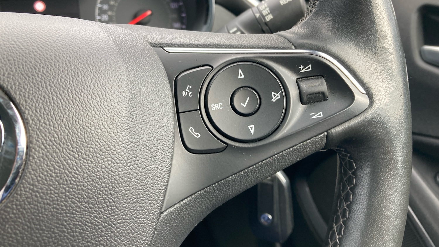 Used Vauxhall Crossland 2022 for sale - 76455116: Photo 25