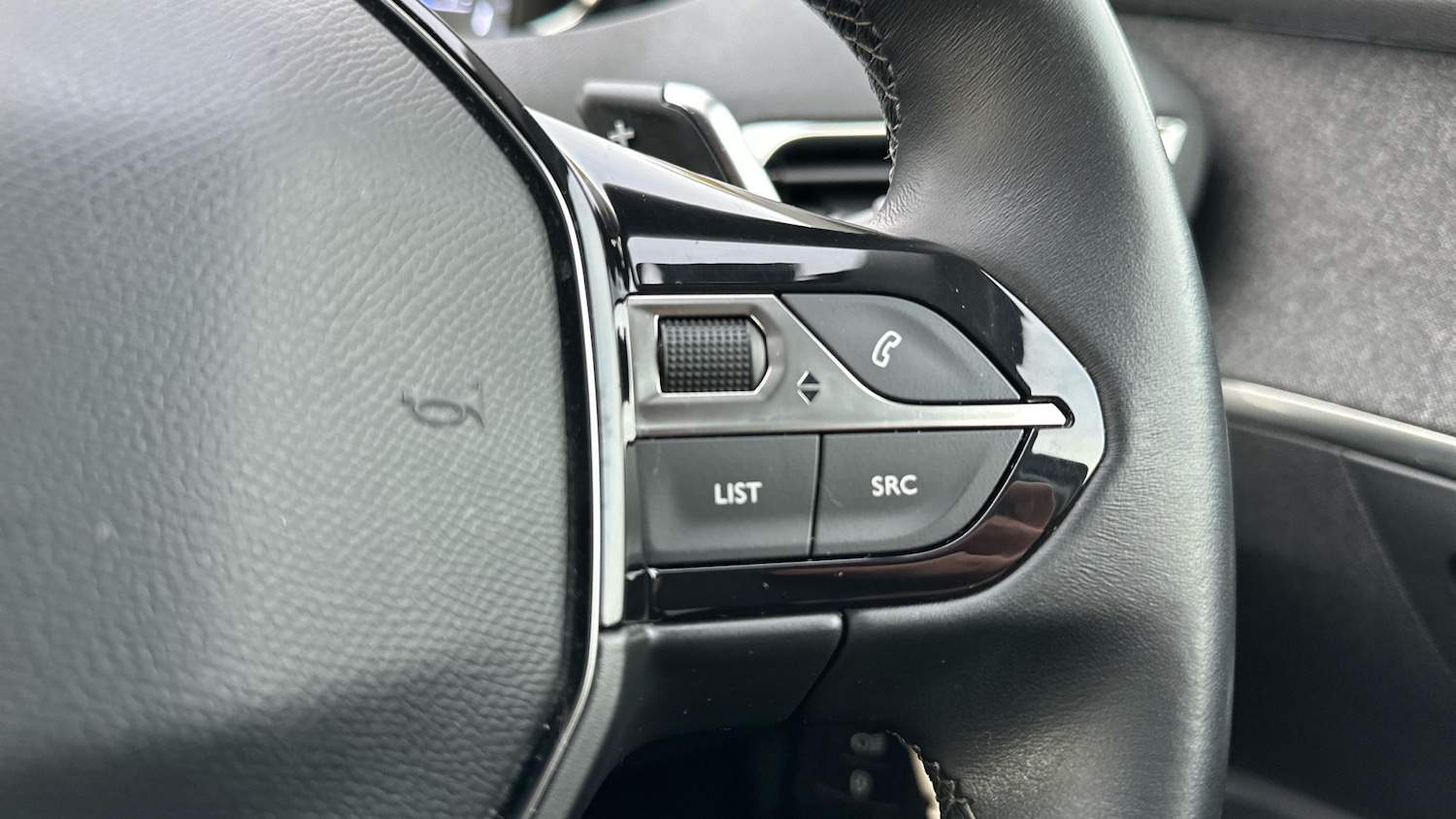 Used Peugeot 5008 2020 for sale - 76530883: Photo 23