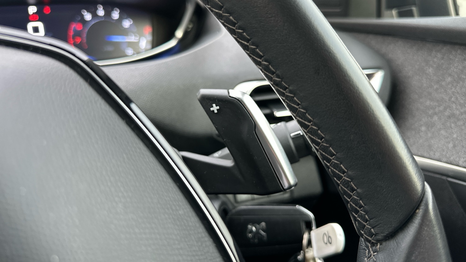 Used Peugeot 5008 2020 for sale - 76530883: Photo 25