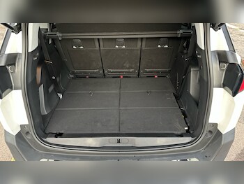 Used Peugeot 5008 2020 for sale - 76530883: Photo