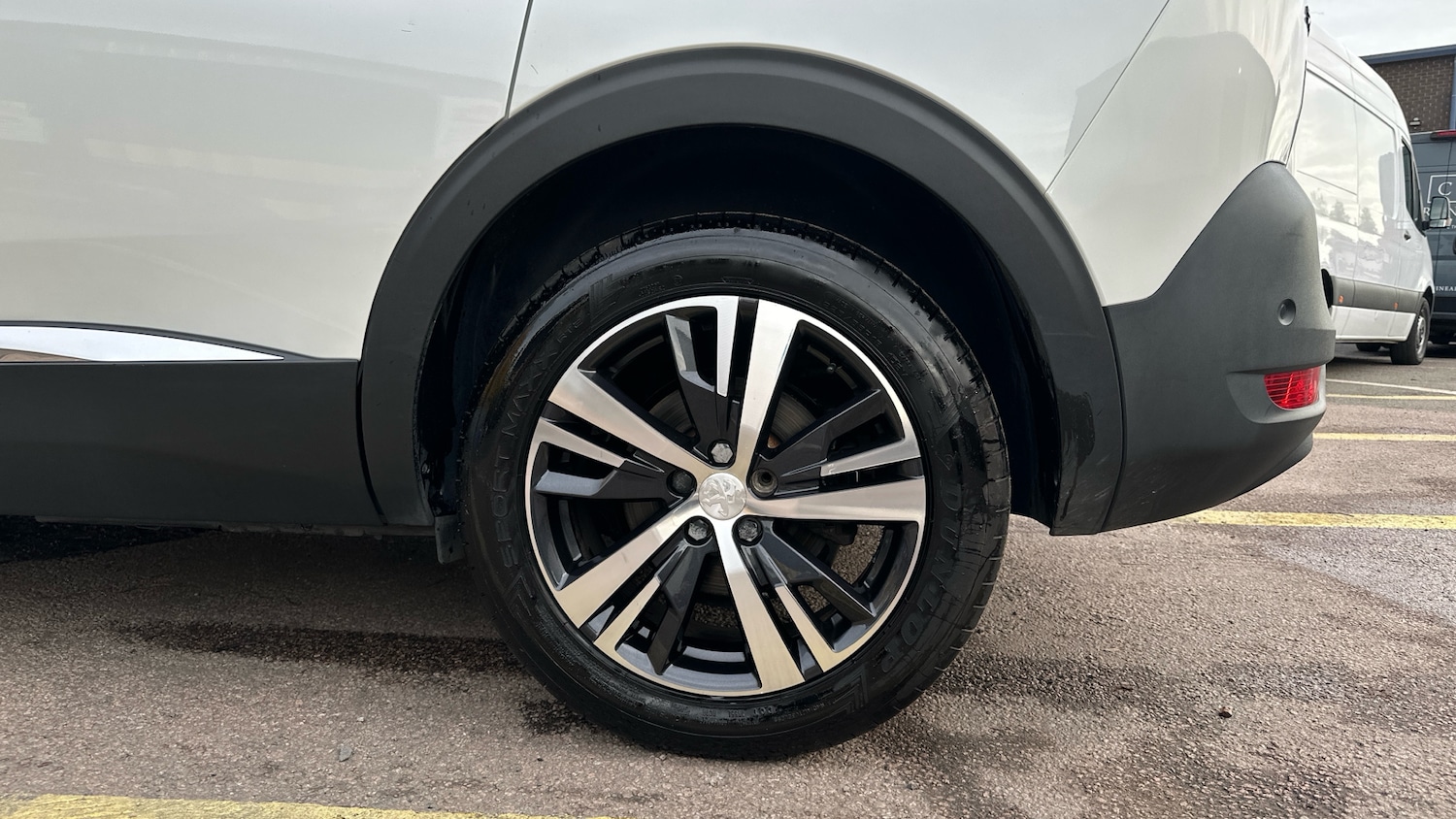 Used Peugeot 5008 2020 for sale - 76530883: Photo 7