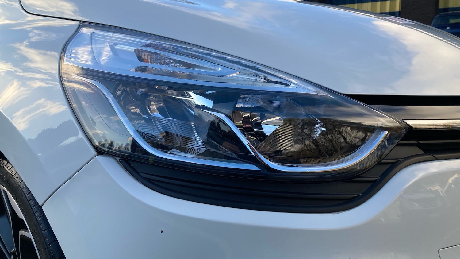 Used Renault Clio 2018 for sale - 76795032: Photo 21