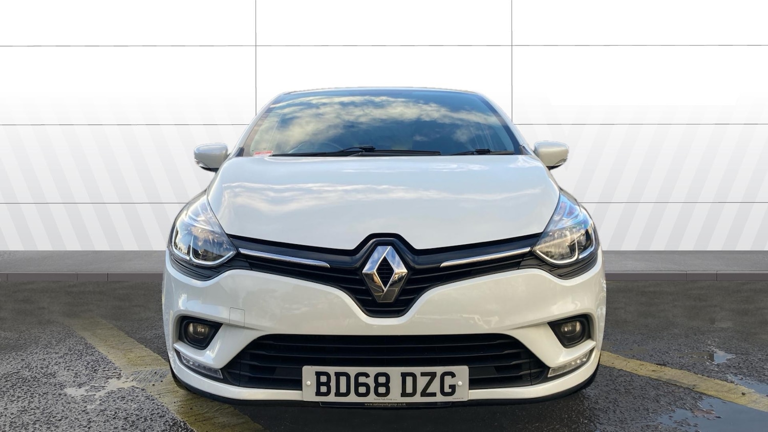 Used Renault Clio 2018 for sale - 76795032: Photo 3