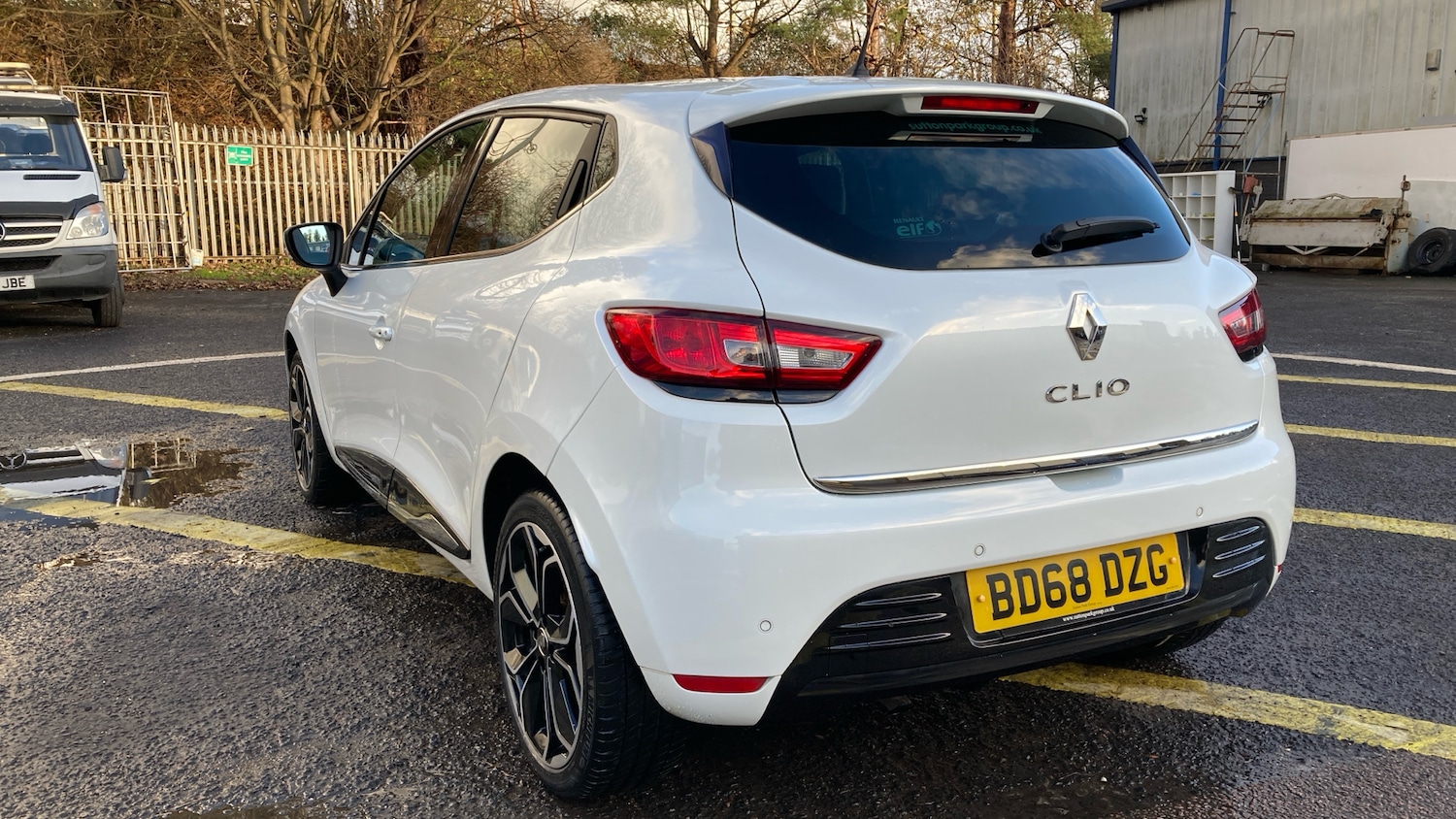 Used Renault Clio 2018 for sale - 76795032: Photo 32