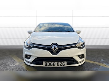 Used Renault Clio 2018 for sale - 76795032: Photo