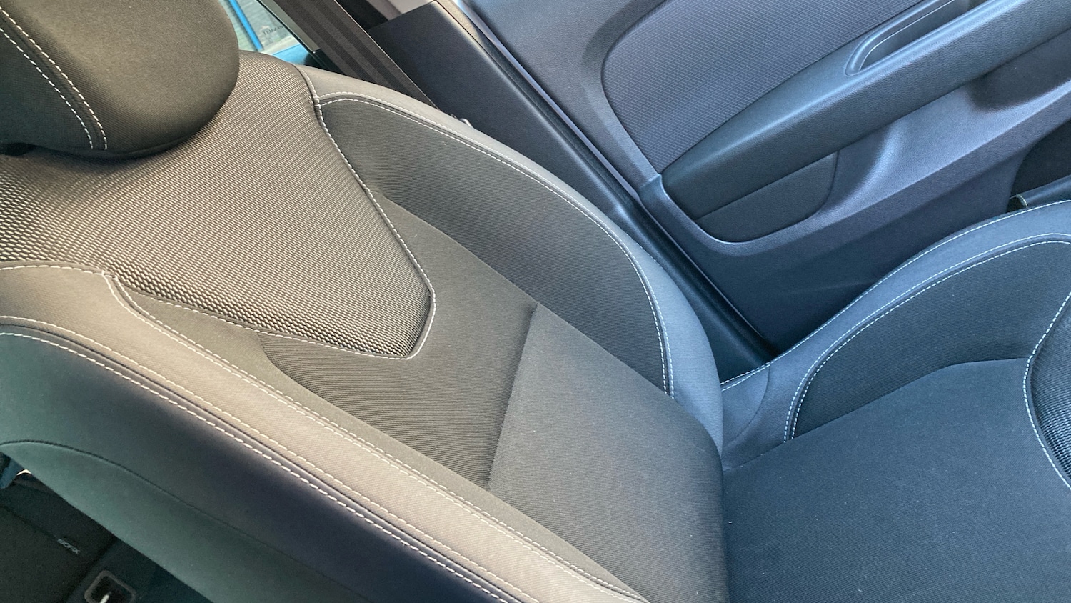 Used Renault Clio 2018 for sale - 76795032: Photo 48