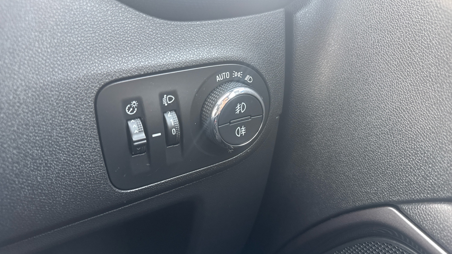 Used Vauxhall Crossland X 2020 for sale - 77848823: Photo 33