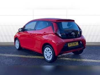Used Toyota AYGO 2020 for sale - 76808053: Photo