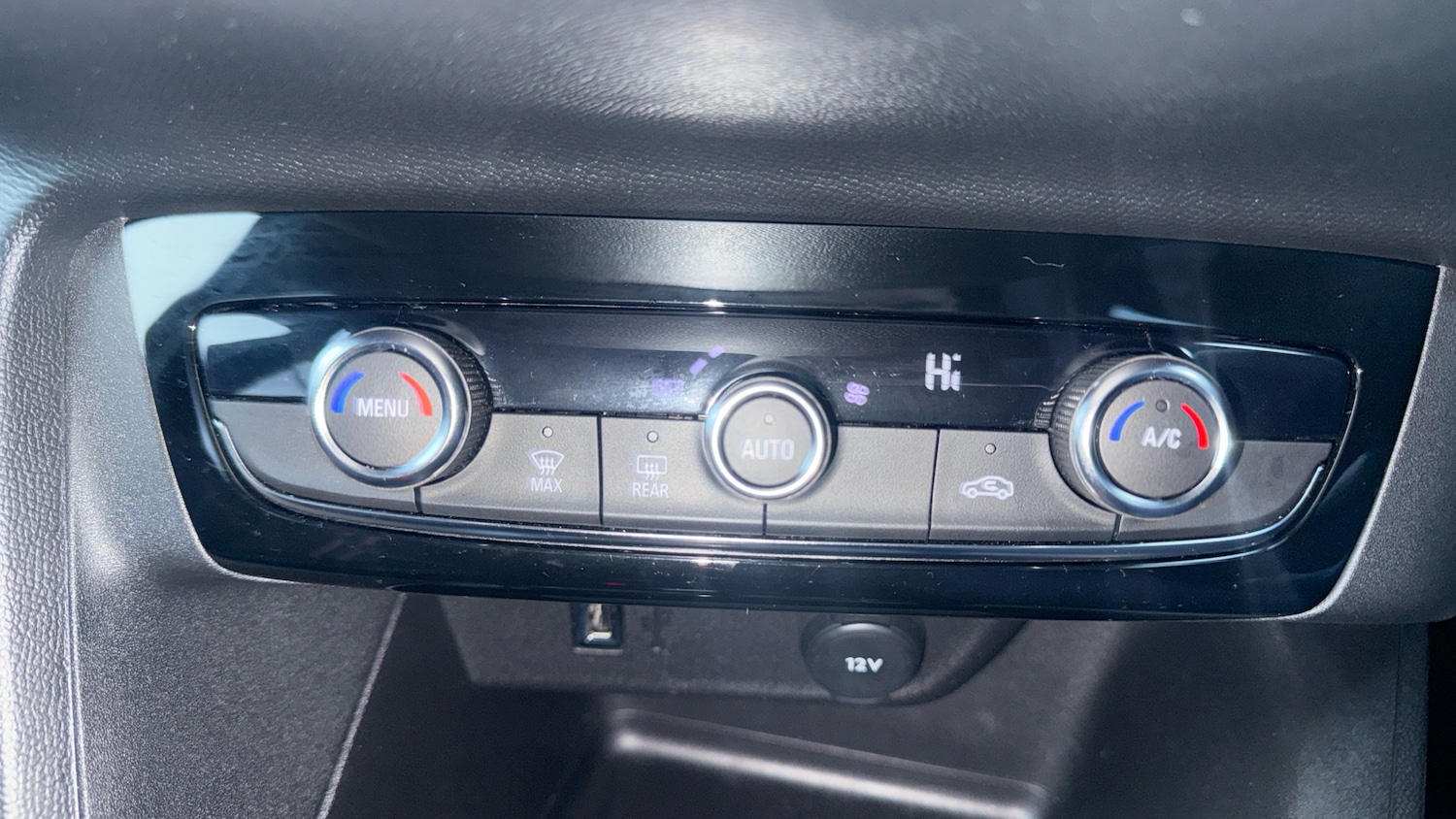 Used Vauxhall Corsa 2023 for sale - 77208809: Photo 38