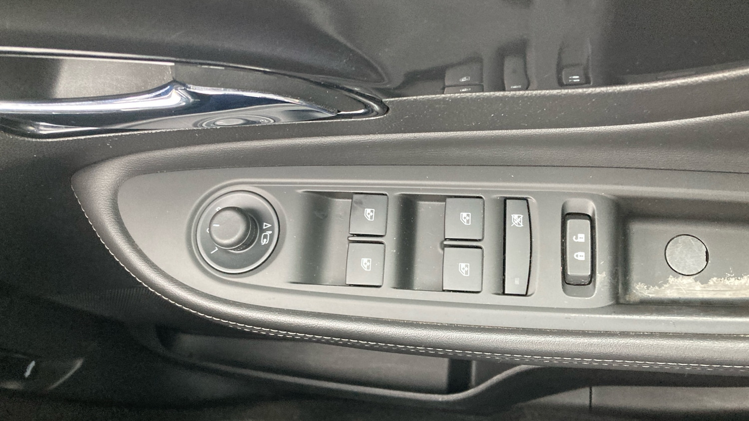 Used Vauxhall Mokka X 2018 for sale - 76329883: Photo 25