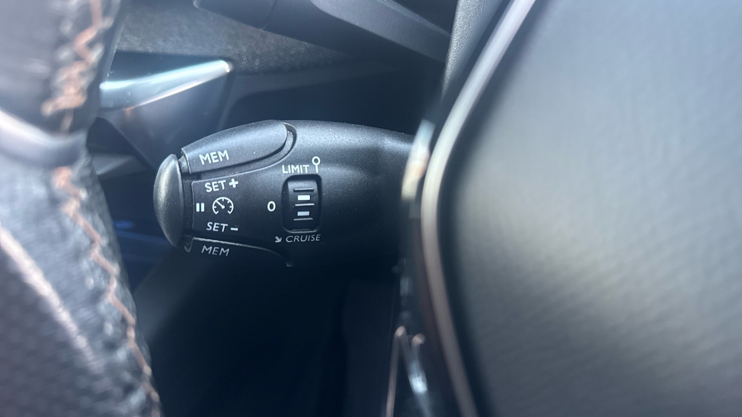 Used Peugeot 3008 2019 for sale - 77663343: Photo 38