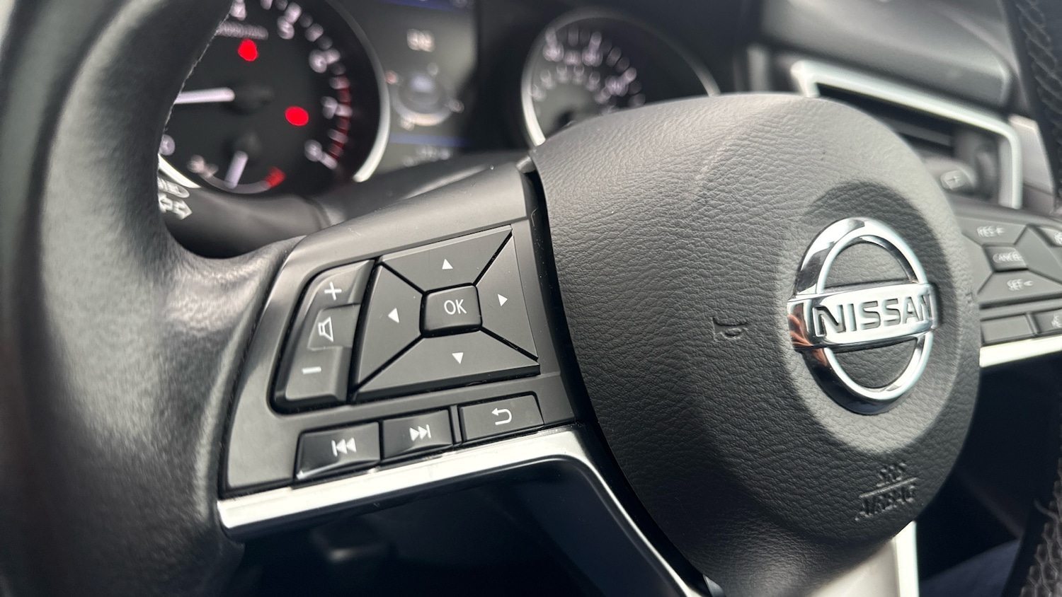 Used Nissan Qashqai 2021 for sale - 76567708: Photo 33