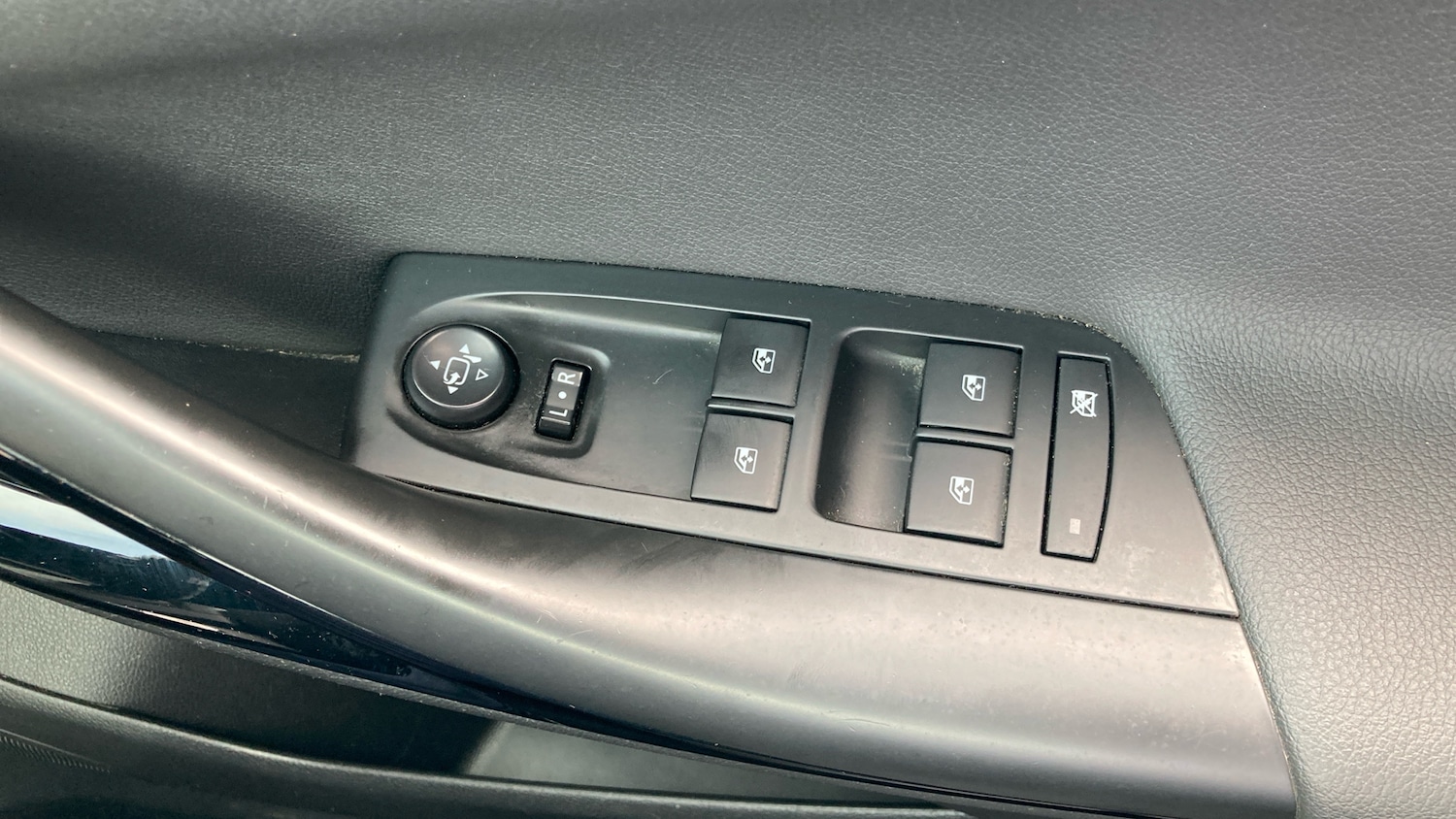 Used Vauxhall Astra 2018 for sale - 76504833: Photo 38