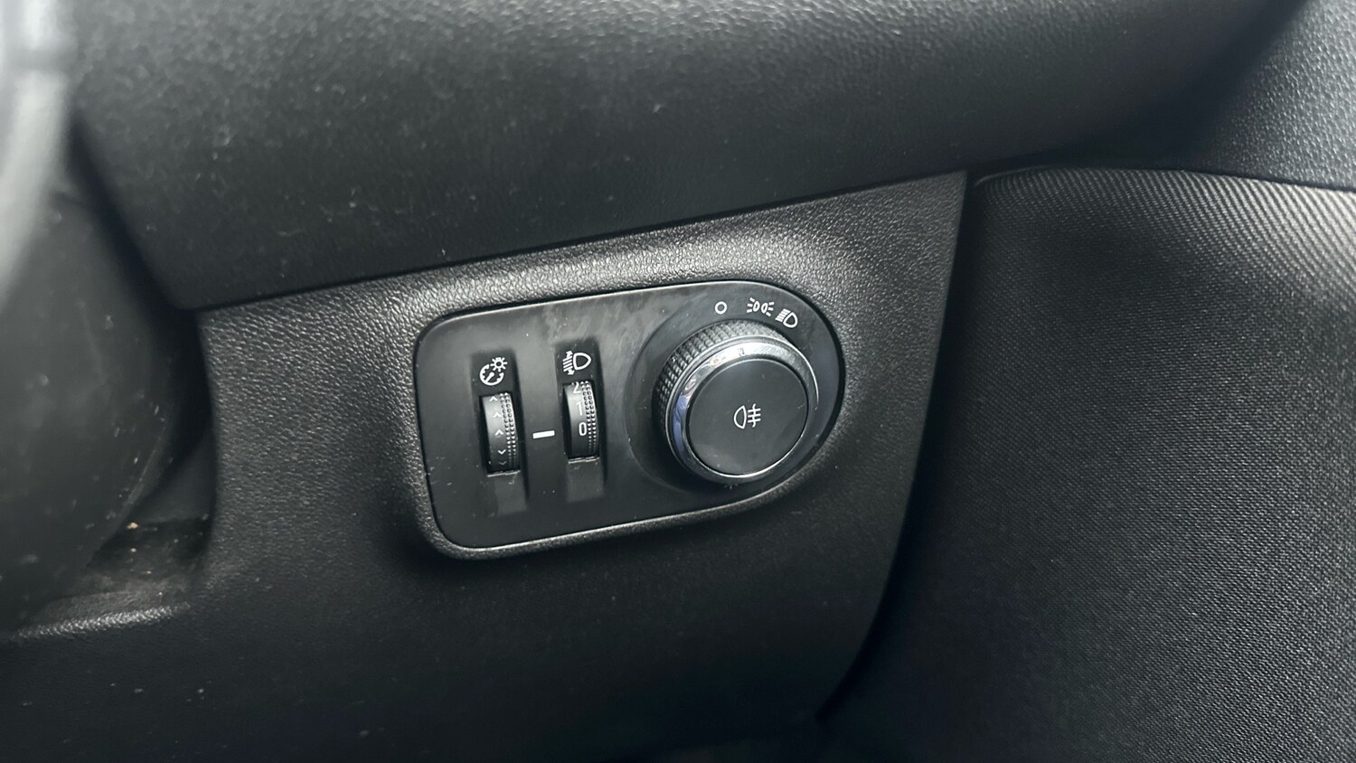 Used Vauxhall Corsa 2018 for sale - 77055560: Photo 21