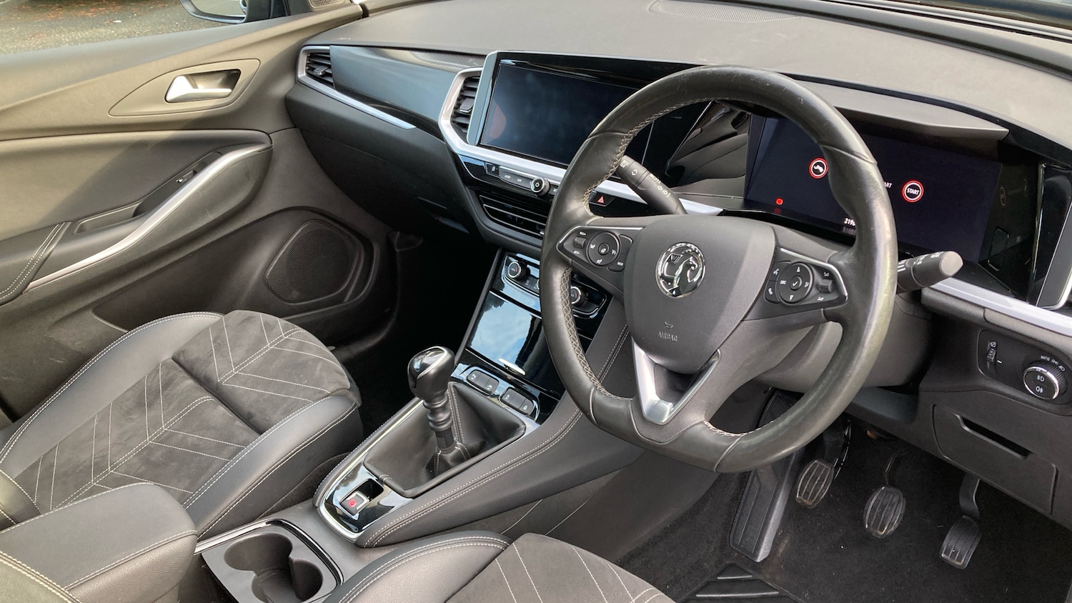 Used Vauxhall Grandland 2022 for sale - 76948193: Photo 11