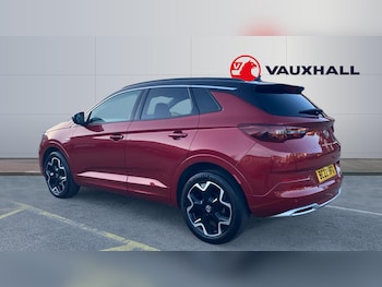 Used Vauxhall Grandland 2022 for sale - 76209225: Photo 2