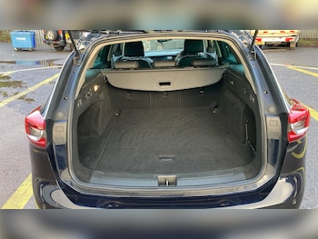 Used Vauxhall Insignia 2019 for sale - 76969687: Photo