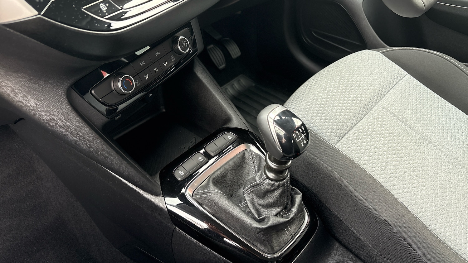 Used Vauxhall Corsa 2023 for sale - 76662925: Photo 13