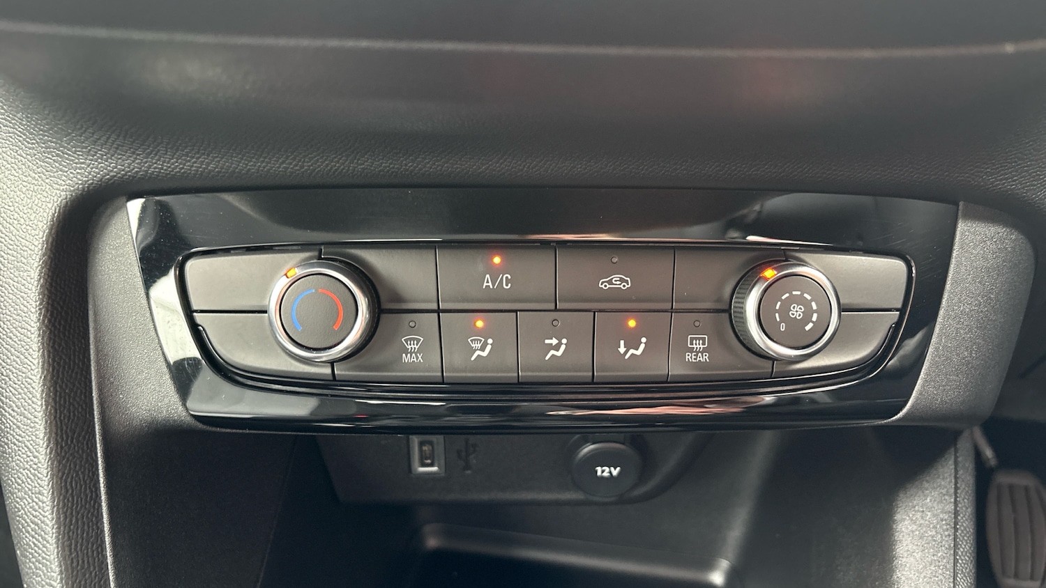 Used Vauxhall Corsa 2023 for sale - 76662925: Photo 31