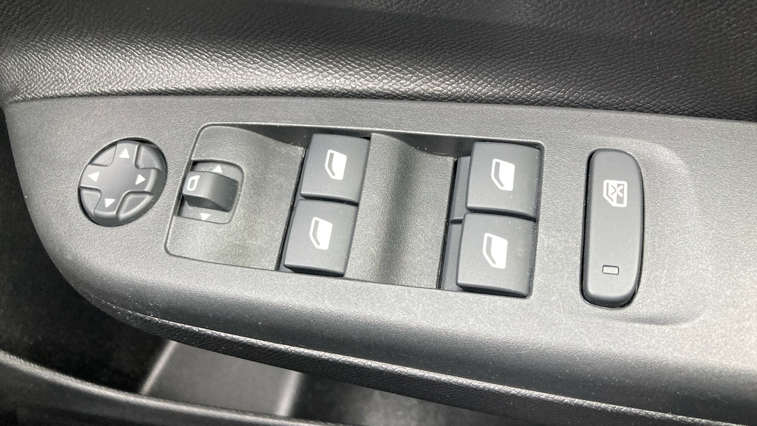 Used Vauxhall Corsa 2023 for sale - 77570513: Photo 41