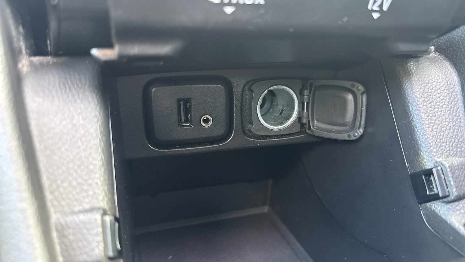 Vehicle 44