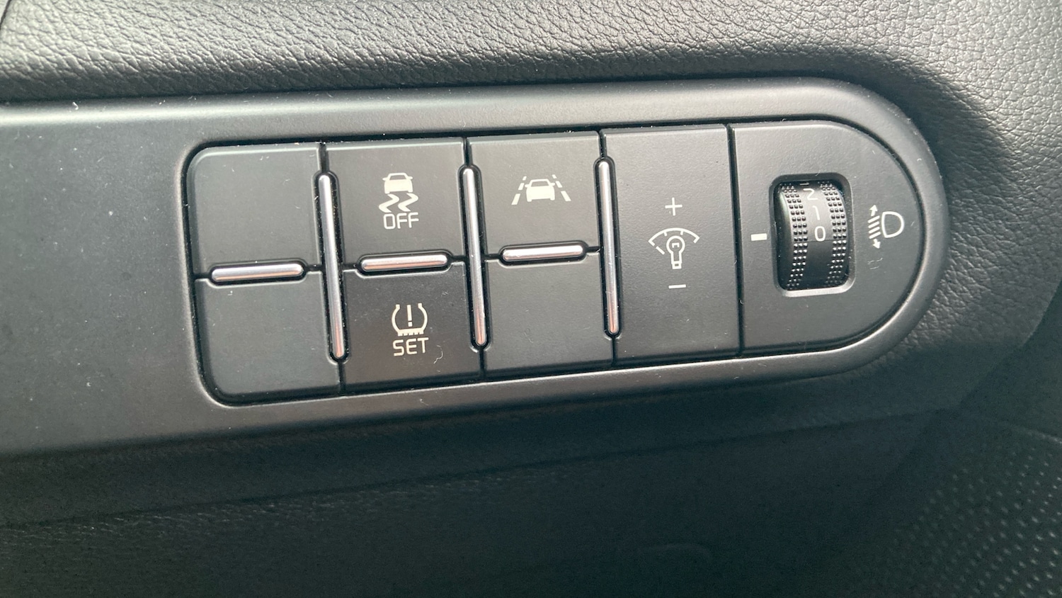 Used Kia Ceed 2020 for sale - 77528530: Photo 38