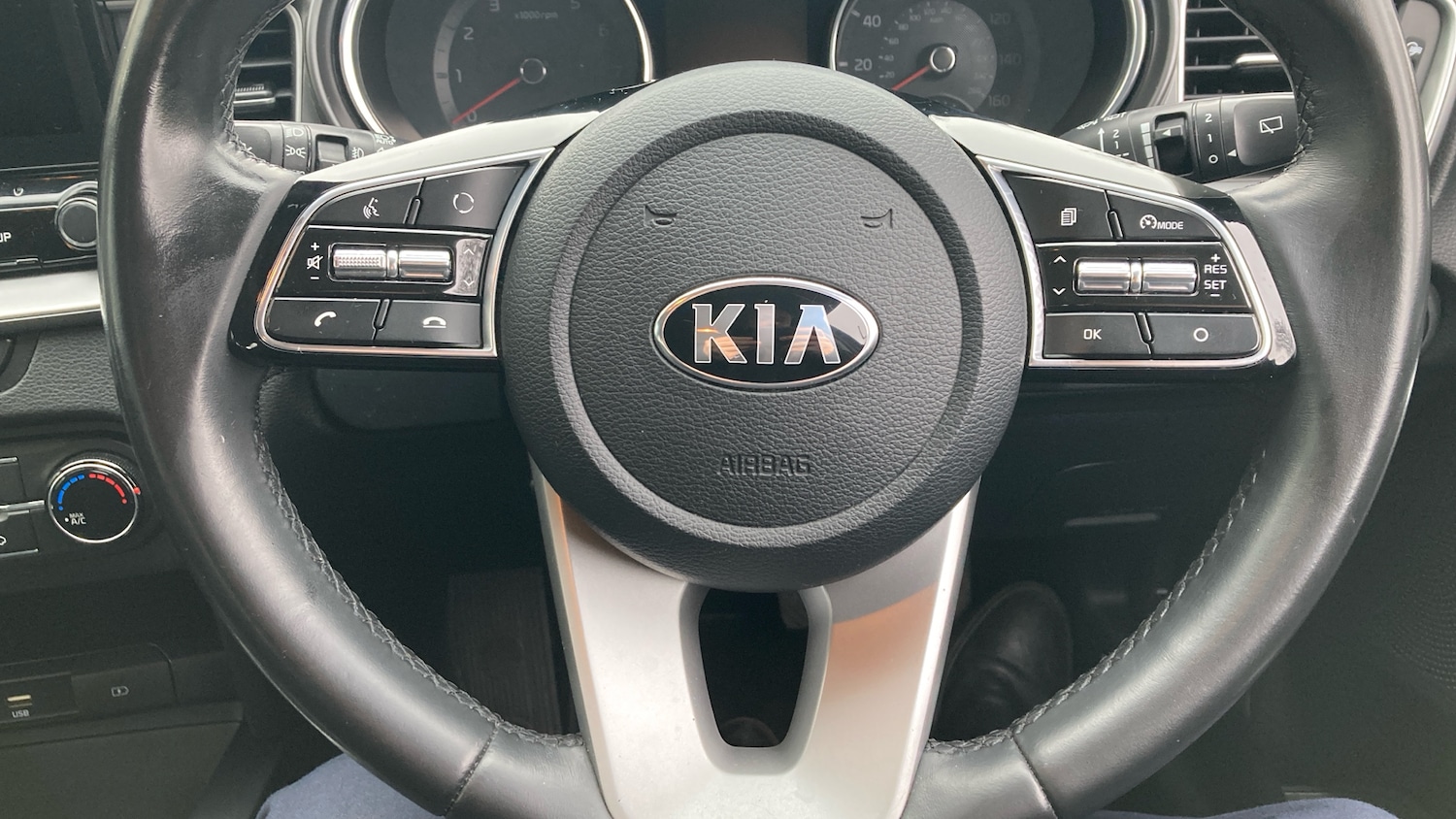 Used Kia Ceed 2020 for sale - 77528530: Photo 44