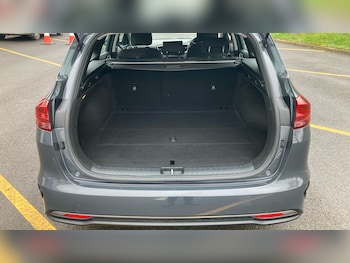 Used Kia Ceed 2020 for sale - 77528530: Photo