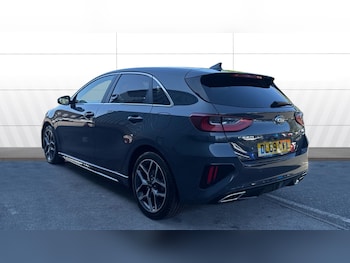 Used Kia Ceed 2019 for sale - 78457078: Photo