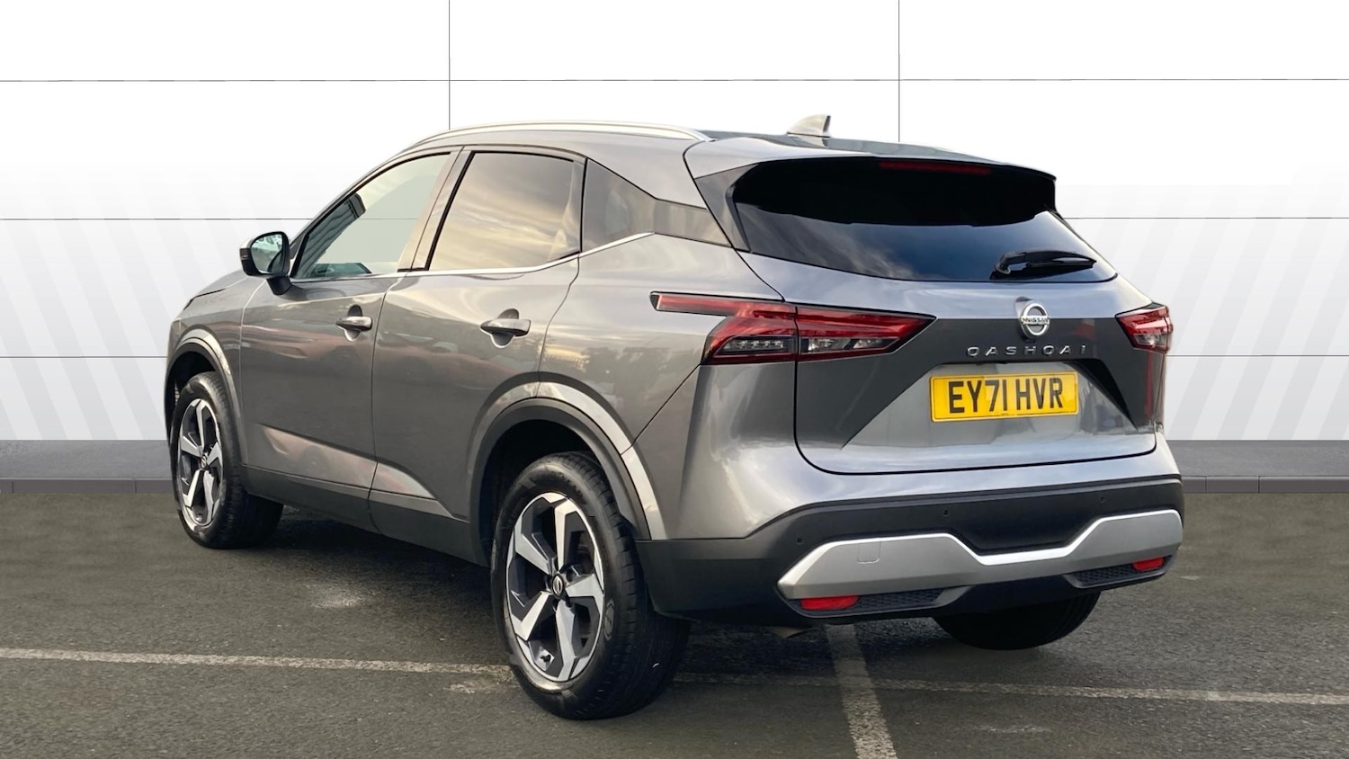 Used Nissan Qashqai 2021 for sale - 76831353: Photo 2