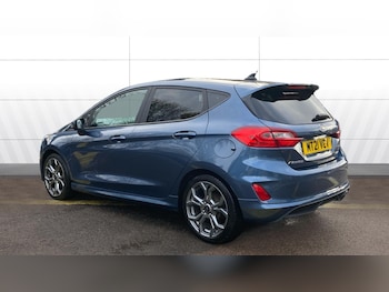 Used Ford Fiesta 2021 for sale - 76536497: Photo