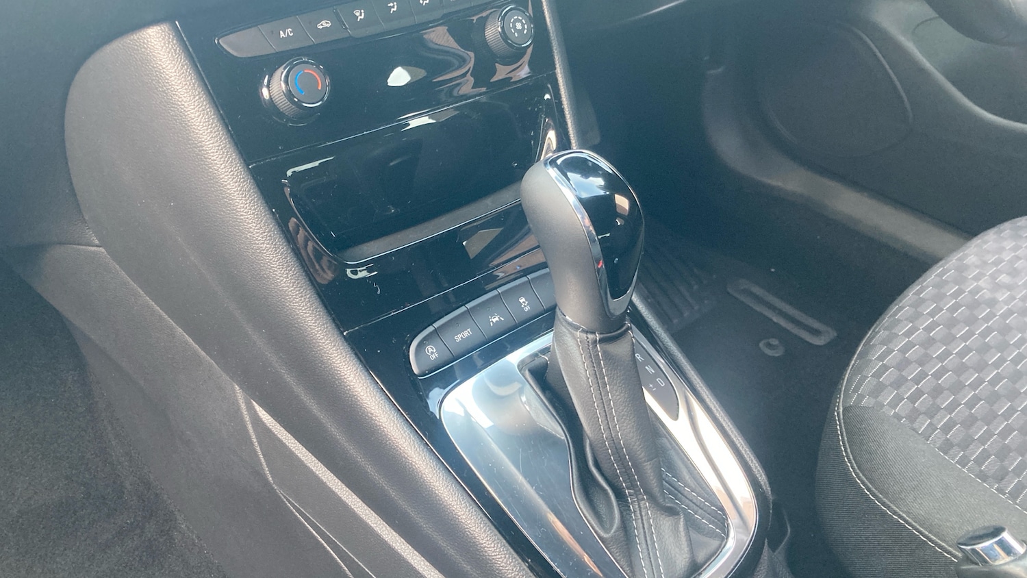 Used Vauxhall Astra 2017 for sale - 77208811: Photo 13