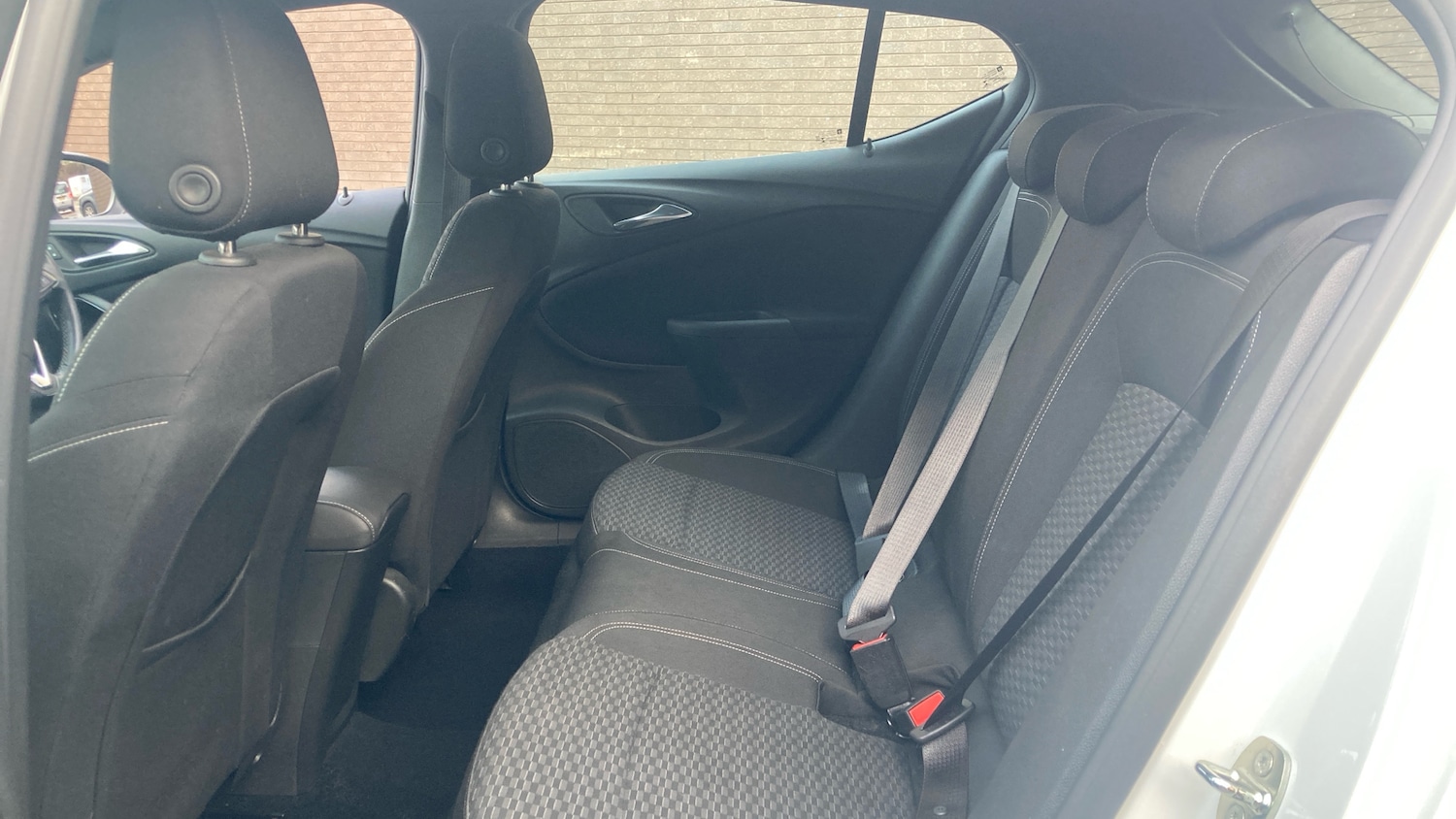 Used Vauxhall Astra 2017 for sale - 77208811: Photo 16