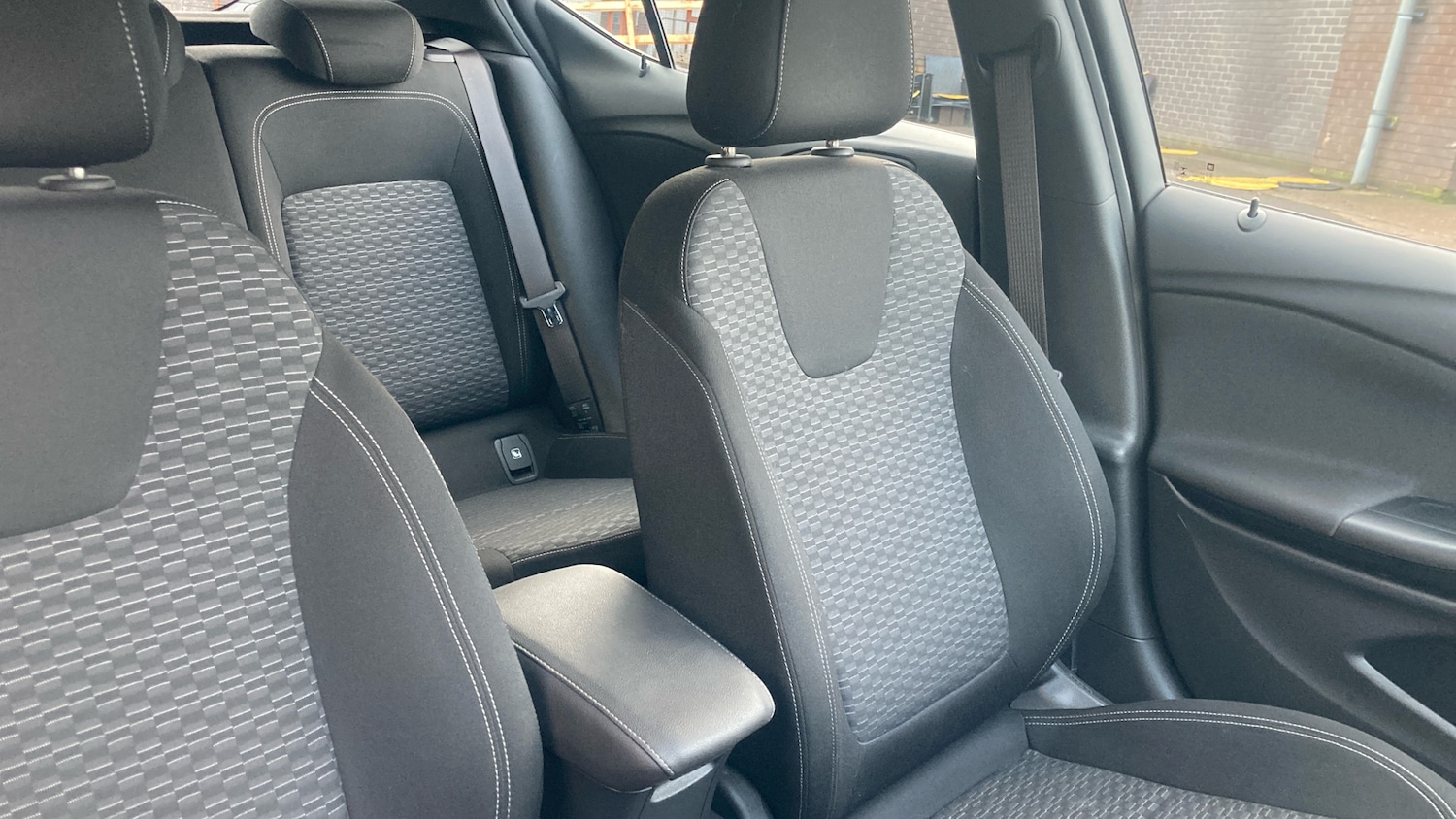 Used Vauxhall Astra 2017 for sale - 77208811: Photo 34