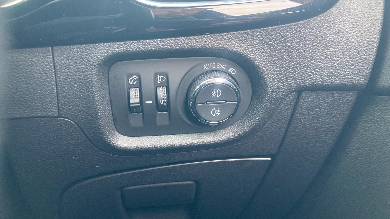 Used Vauxhall Astra 2017 for sale - 77208811: Photo 37