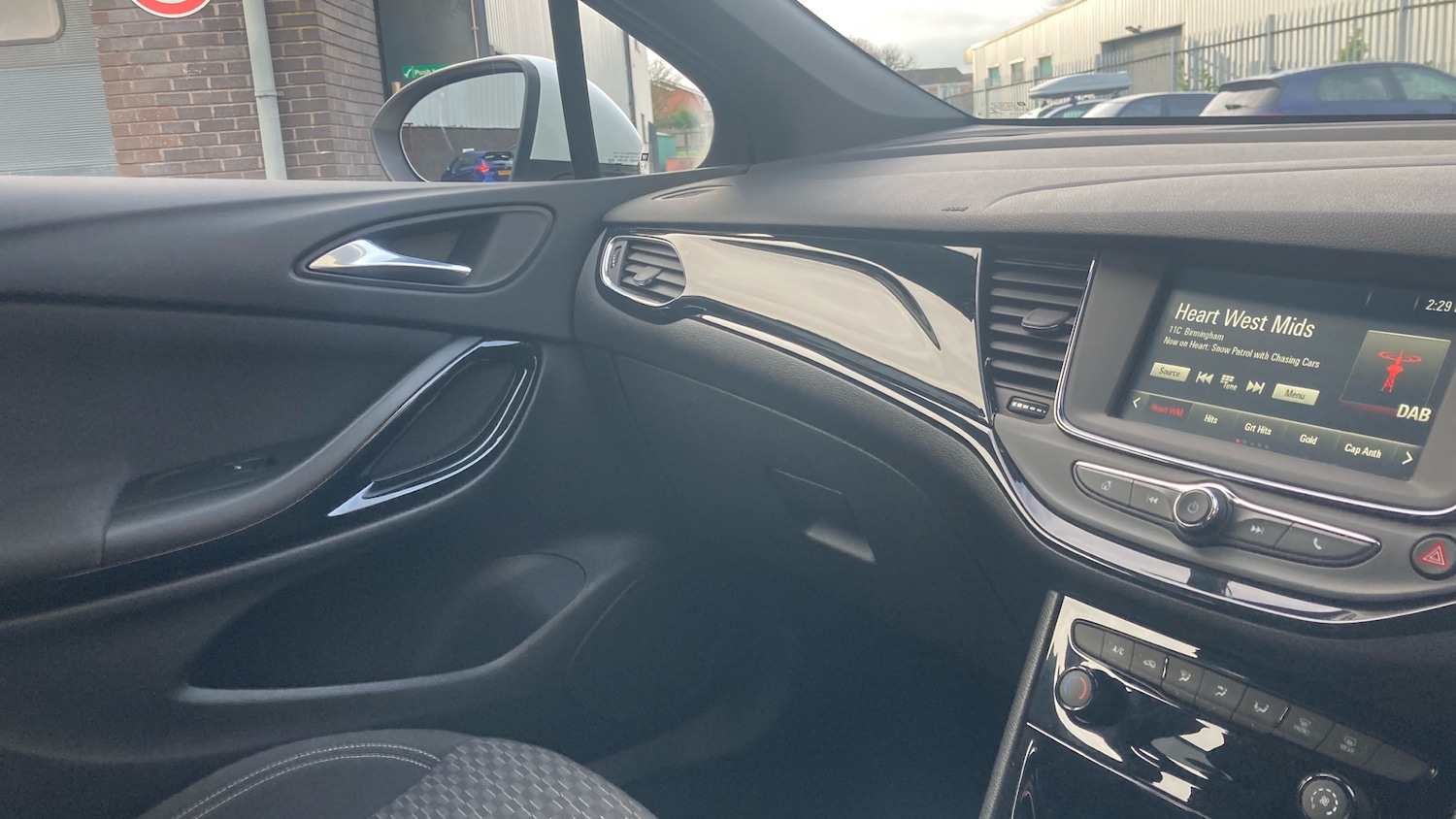 Used Vauxhall Astra 2017 for sale - 77208811: Photo 38