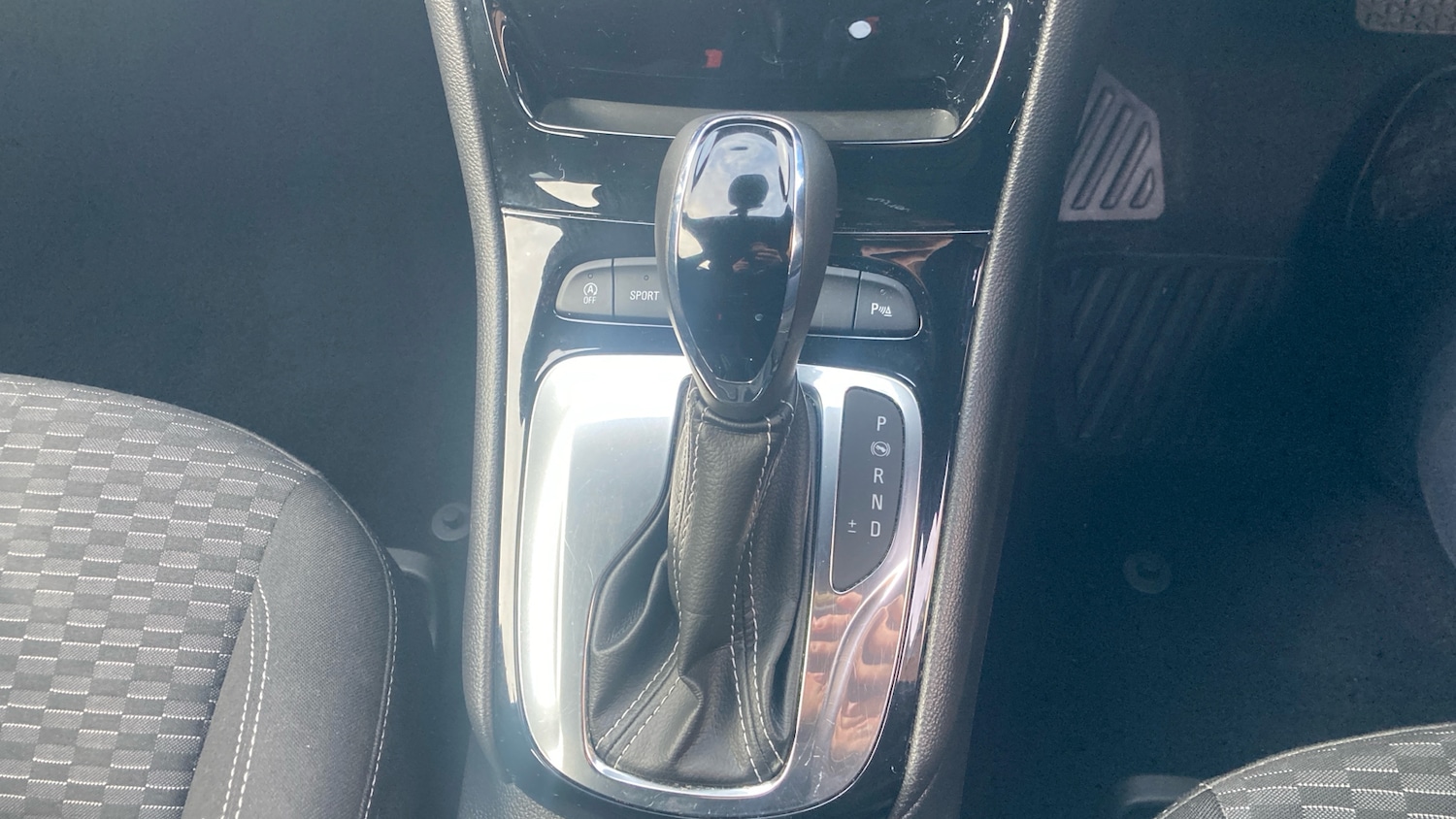 Used Vauxhall Astra 2017 for sale - 77208811: Photo 41