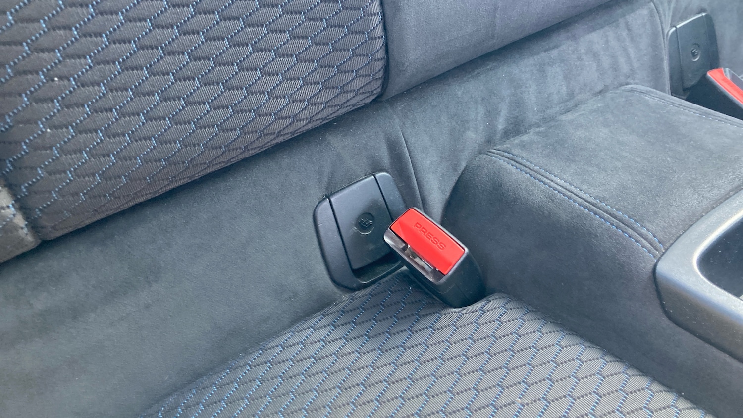 Used BMW 2 Series 2018 for sale - 77804363: Photo 17