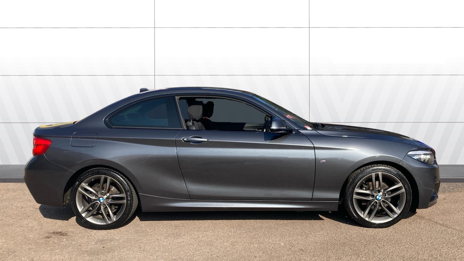 Used BMW 2 Series 2018 for sale - 77804363: Photo 5