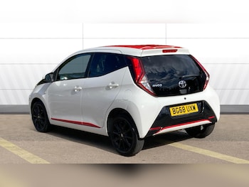 Used Toyota AYGO 2018 for sale - 75970220: Photo