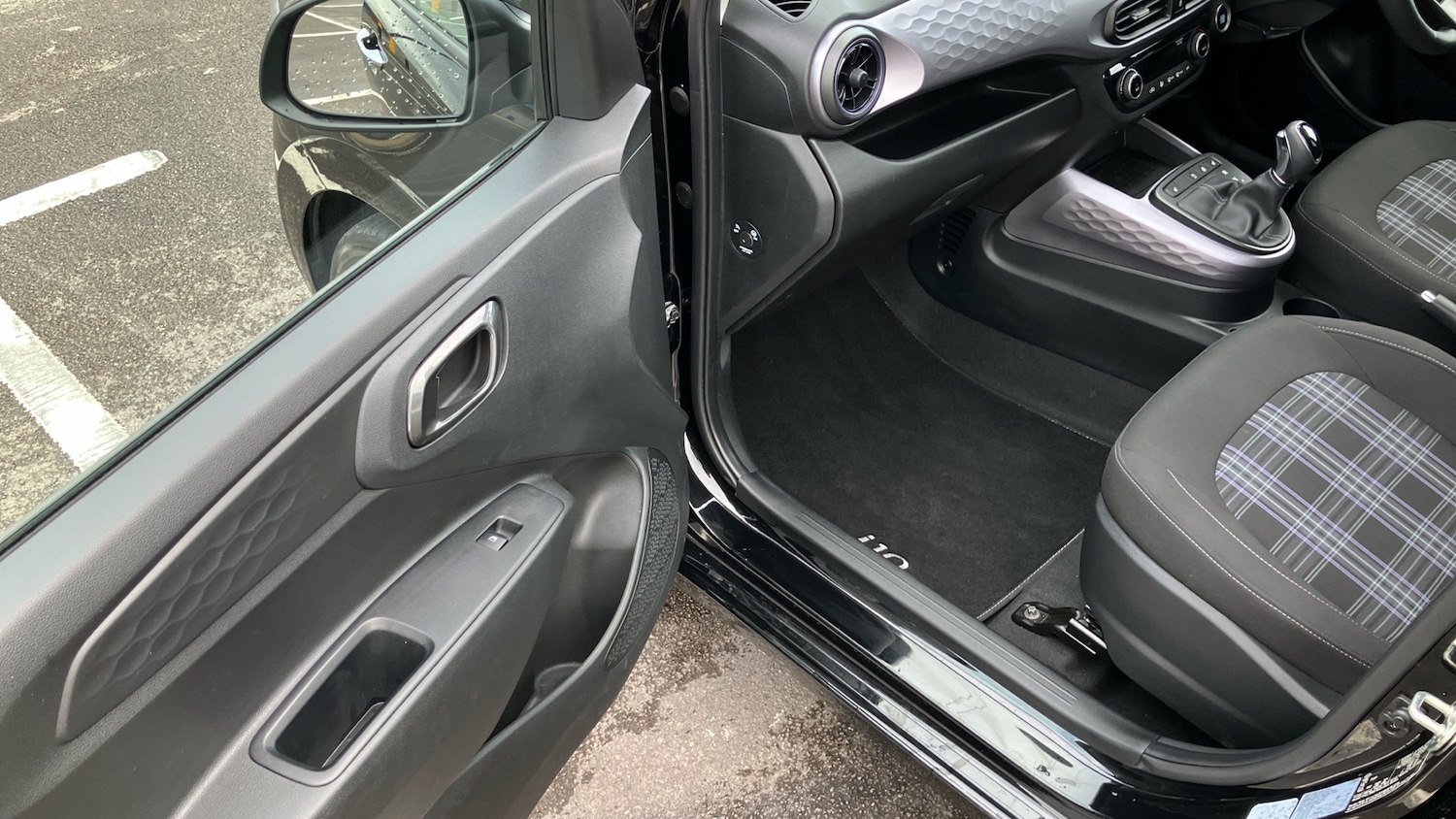 Used Hyundai i10 2024 for sale - 77461582: Photo 31