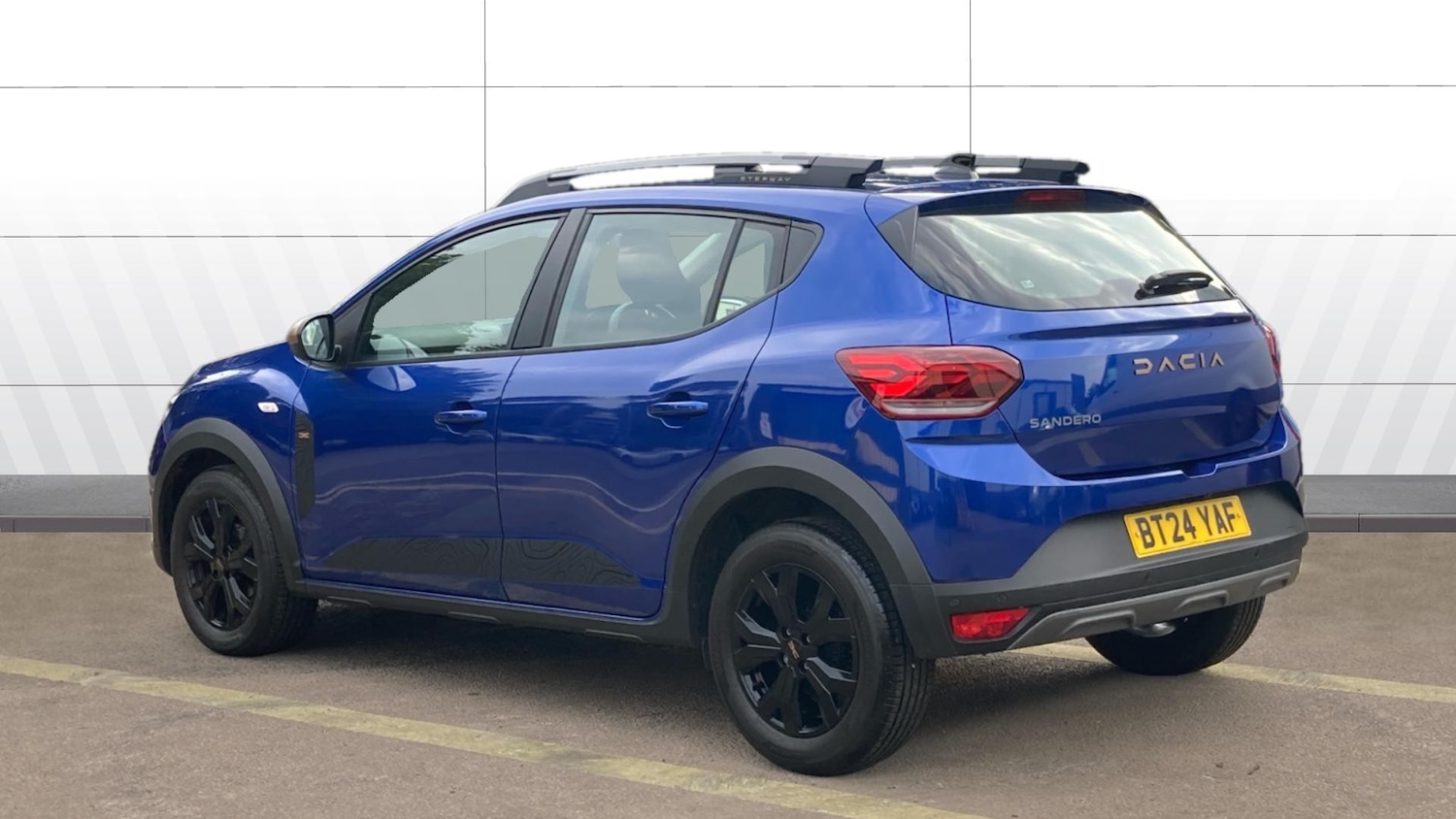 Used Dacia Sandero Stepway 2024 for sale - 76142330: Photo 2