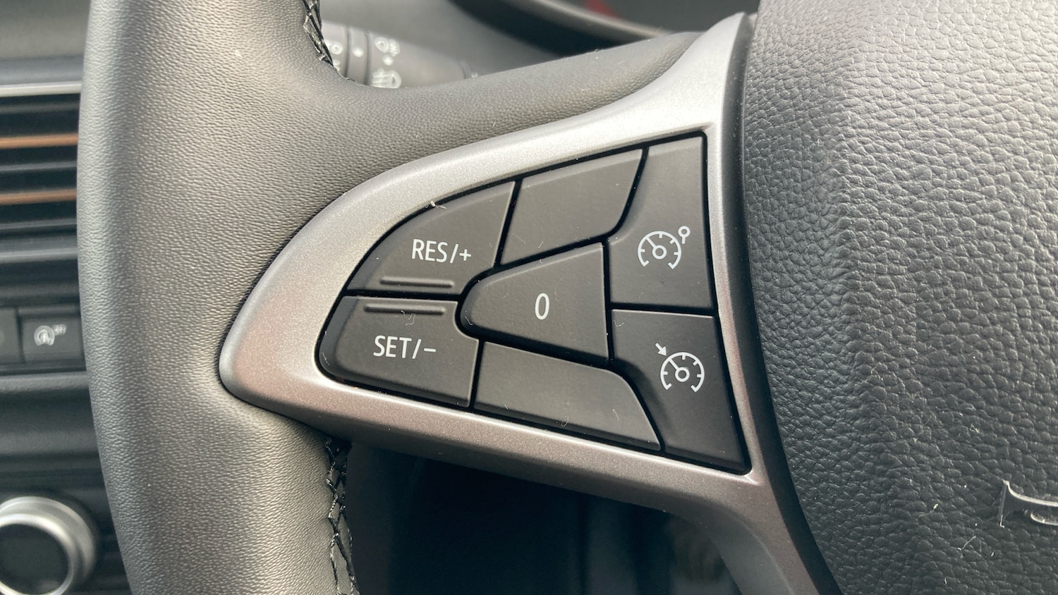 Used Dacia Sandero Stepway 2024 for sale - 76142330: Photo 21