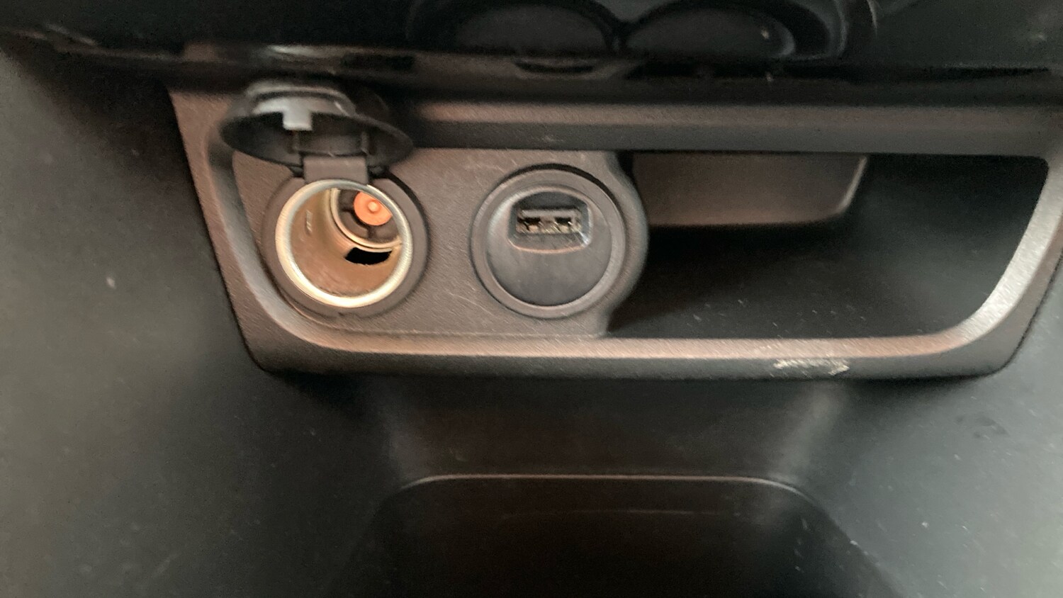 Used Peugeot 208 2019 for sale - 76908423: Photo 33