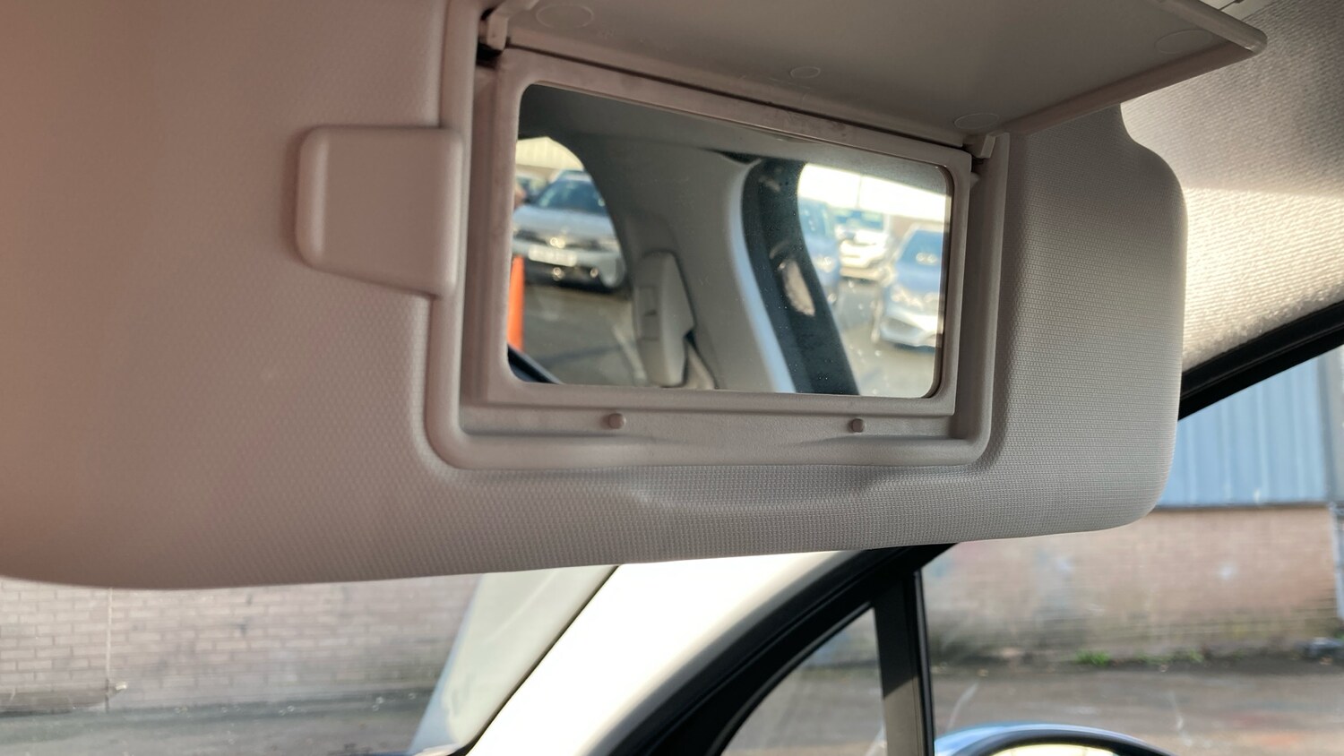 Used Peugeot 208 2019 for sale - 76908423: Photo 37