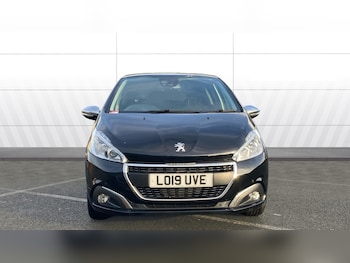 Used Peugeot 208 2019 for sale - 76908423: Photo