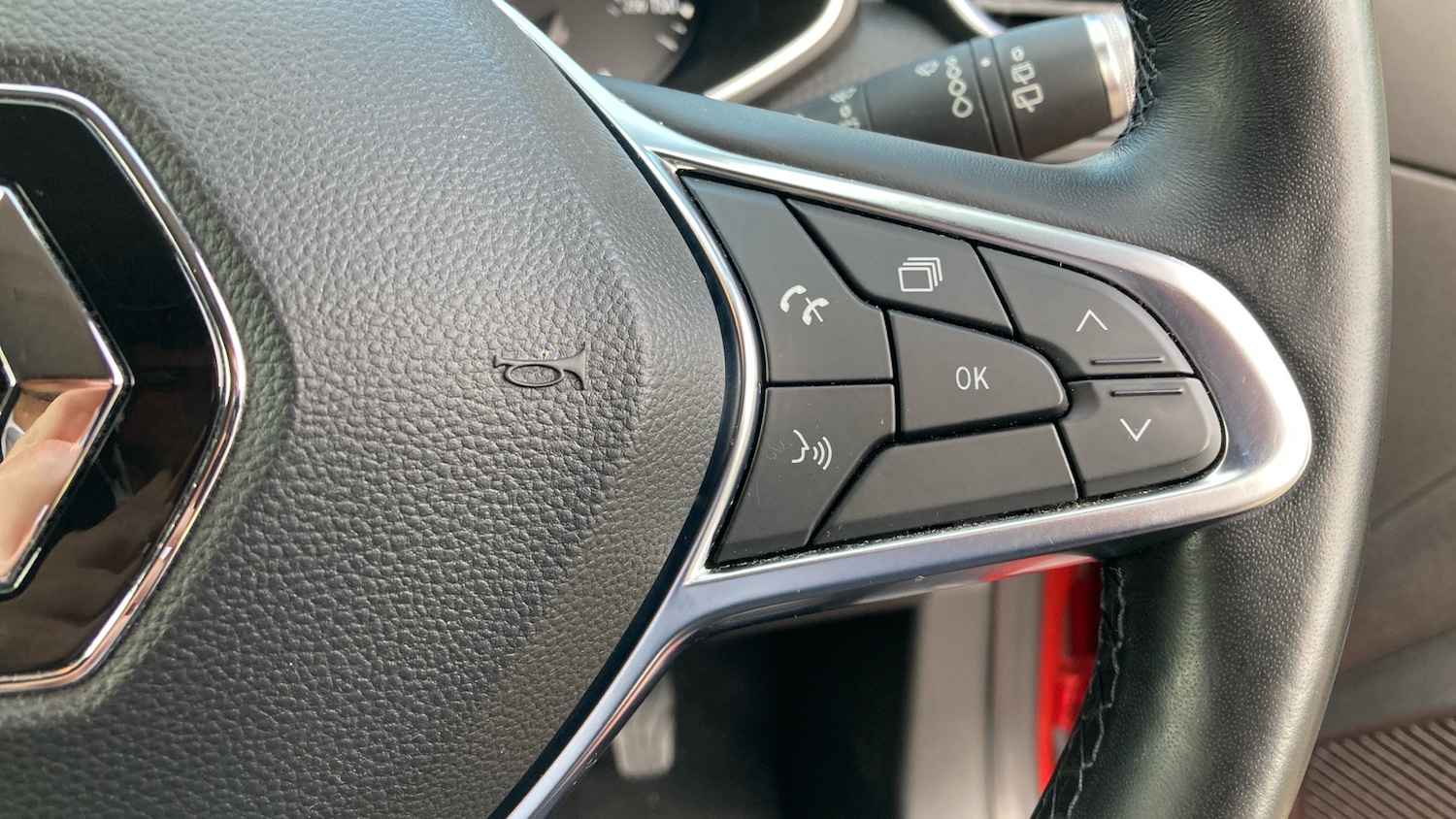 Used Renault Clio 2020 for sale - 76299706: Photo 27