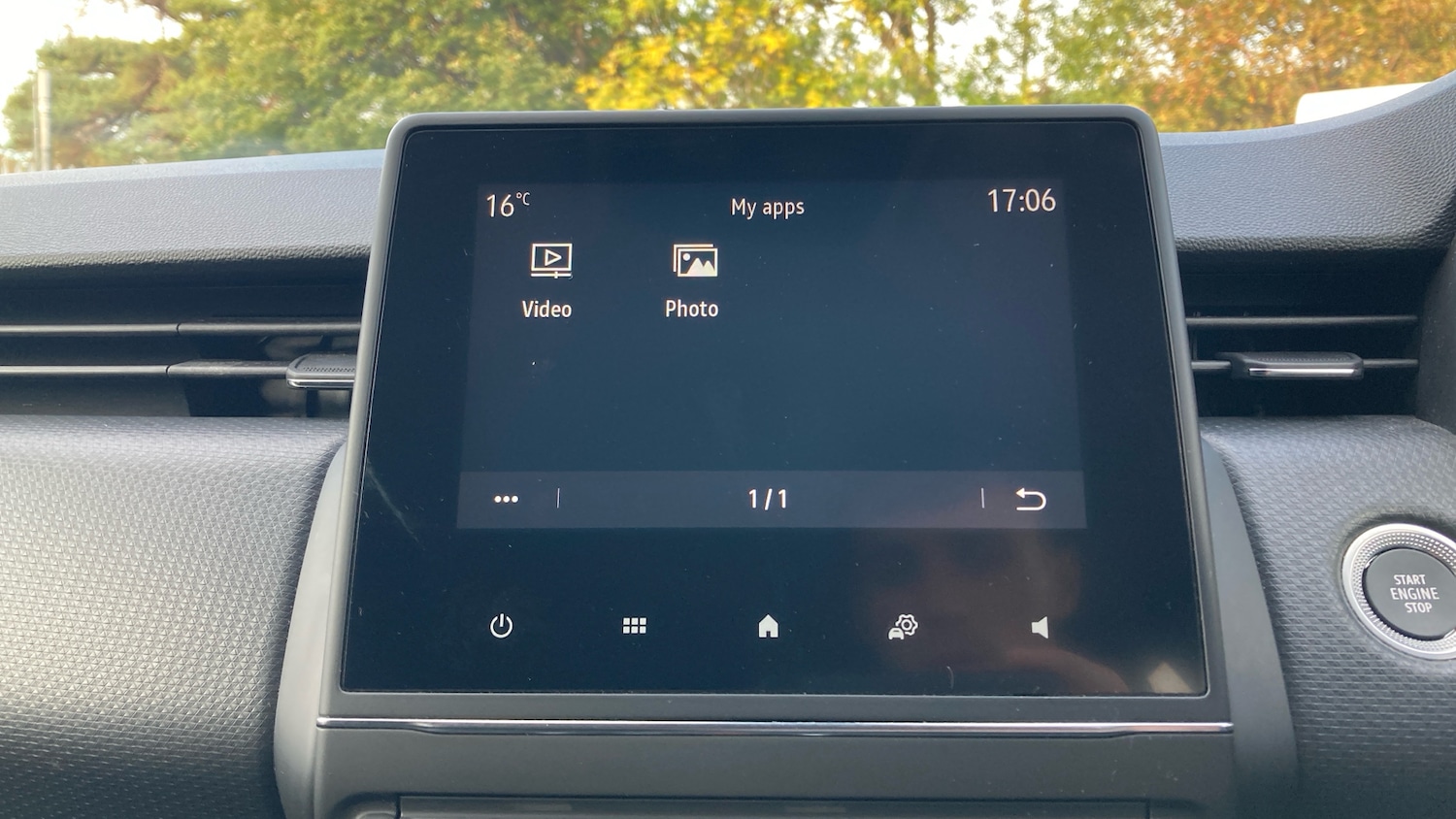 Used Renault Clio 2020 for sale - 76299706: Photo 29