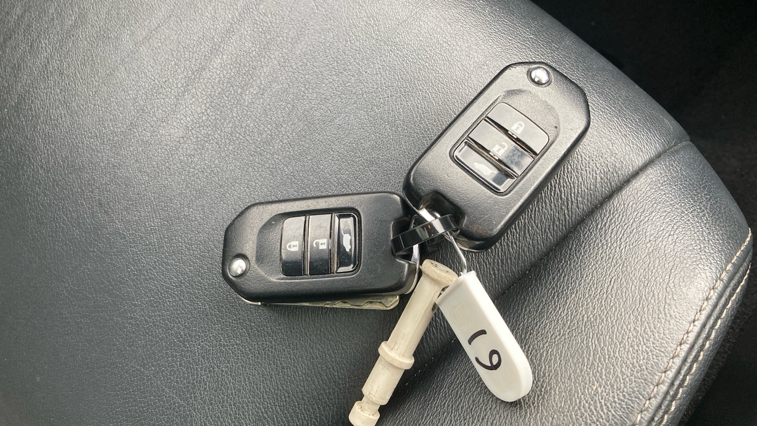 Used Honda Civic 2016 for sale - 76184289: Photo 20