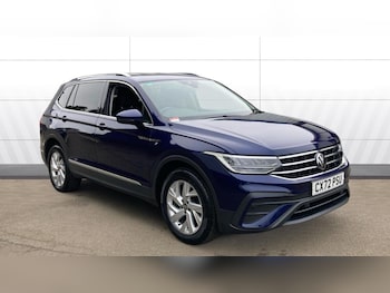 Used Volkswagen Tiguan Allspace 2023 for sale - 77831618: Photo